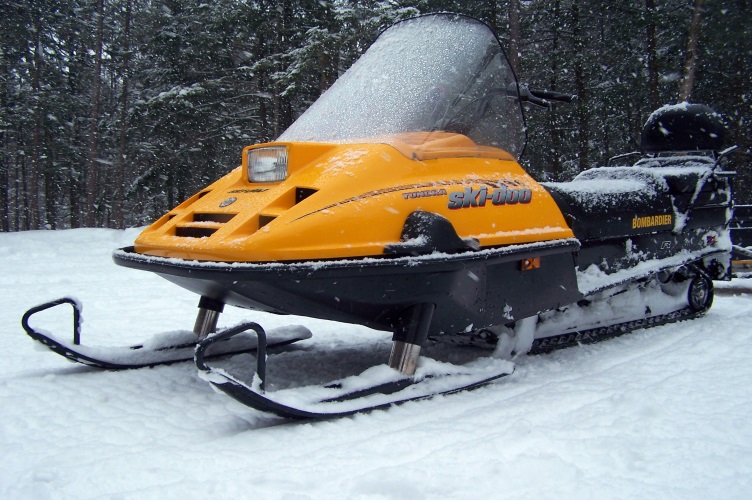 snowmobile picture